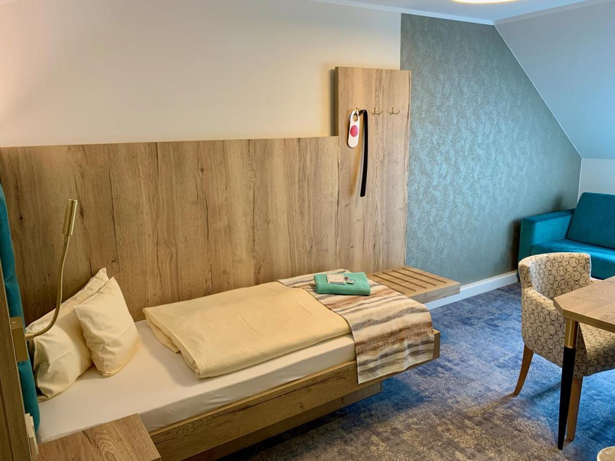 Villa Frieden Bad Blankenburg Zimmer foto